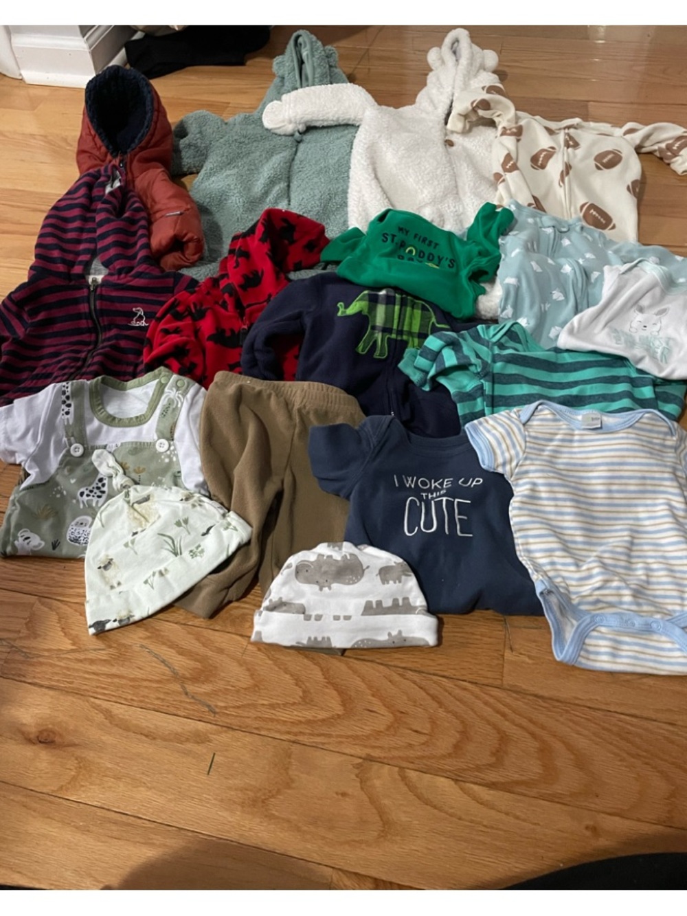 Size 0-3 months Mixed Baby Clothing Lot